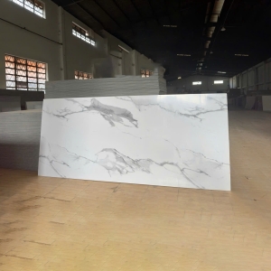 Tấm Ốp Than Tre Tráng Gương Vân Đá 5mm- Mã PET-VIP-04